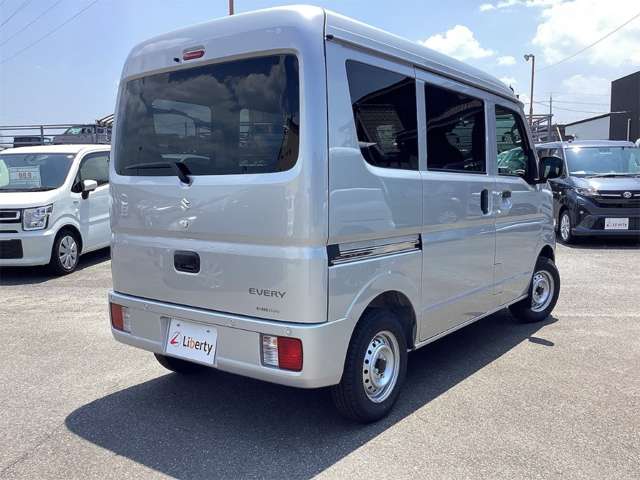 Suzuki Every 7