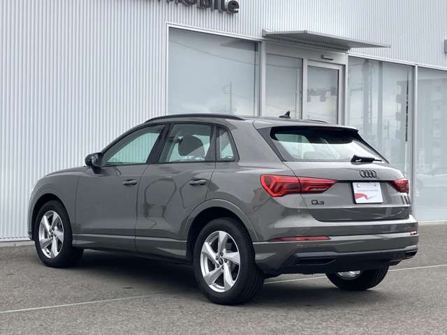 Audi Q3 6