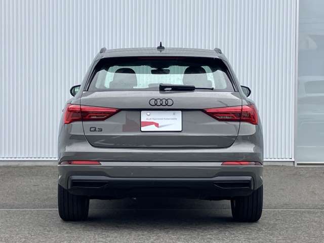 Audi Q3 7