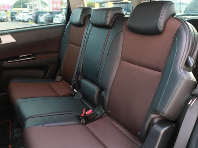 Subaru Exiga Crossover7 11