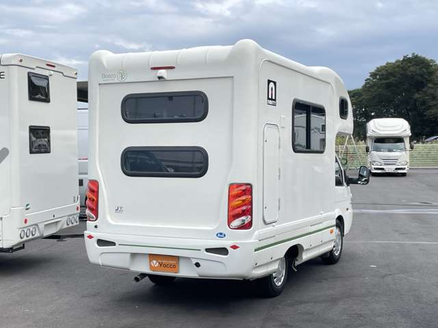 Mazda Bongo Truck 2