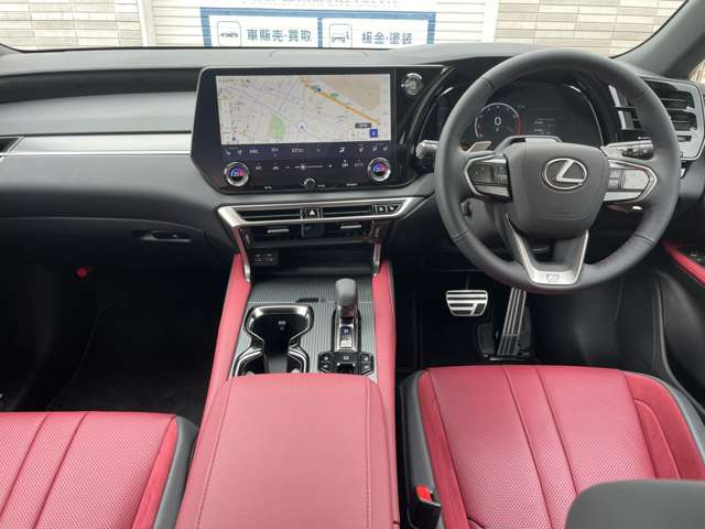 Lexus RX 10