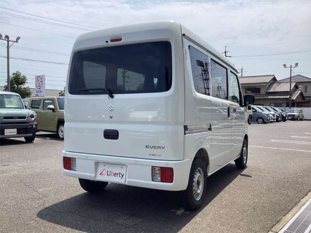 Suzuki Every 7