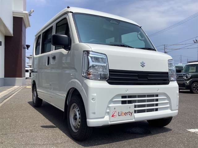 Suzuki Every 8