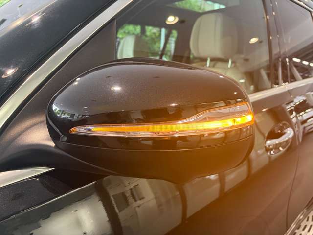 Mercedes-Benz GLS 10