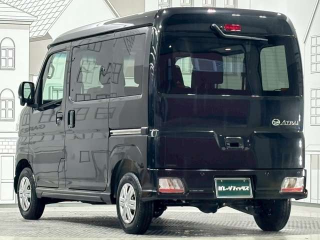 Daihatsu Atrai 6