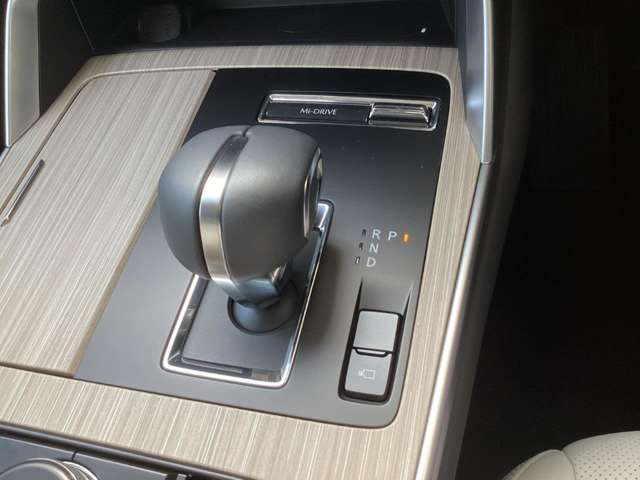 Mazda CX-80 8