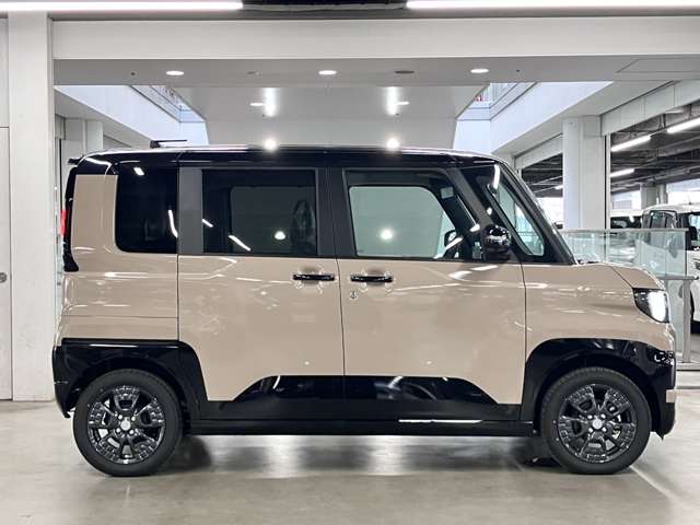 Mitsubishi Delica Mini 12