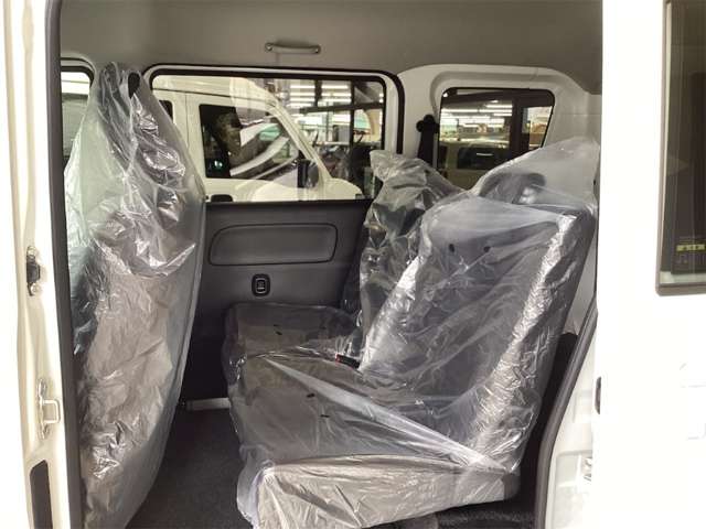 Suzuki Every 8