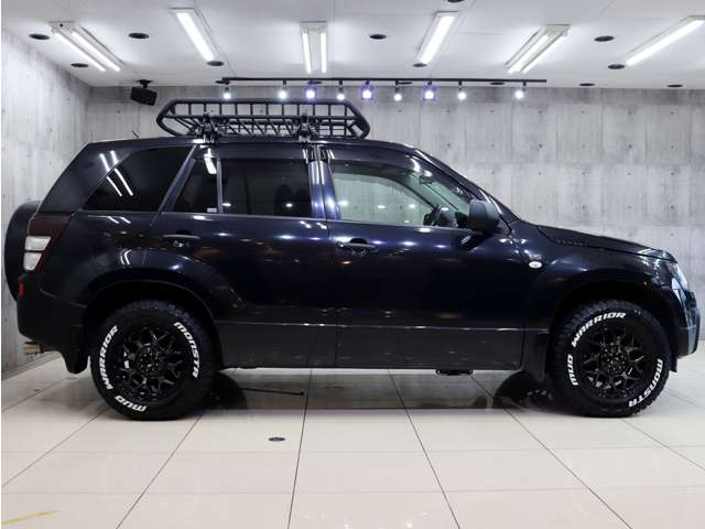 Suzuki Escudo 10