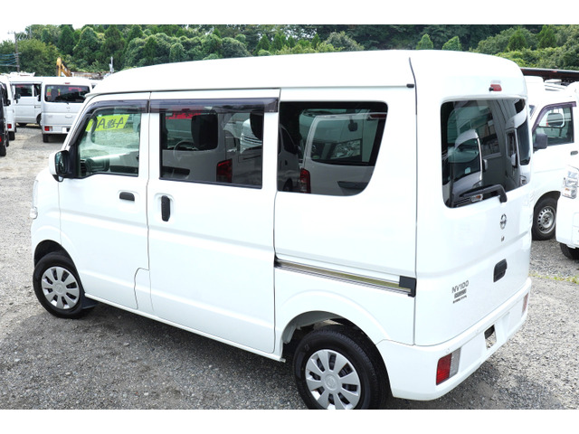 Nissan NV100 Clipper 2