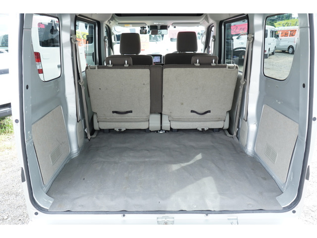 Nissan NV100 Clipper 3