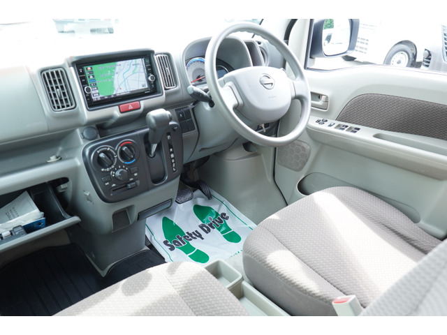 Nissan NV100 Clipper 4
