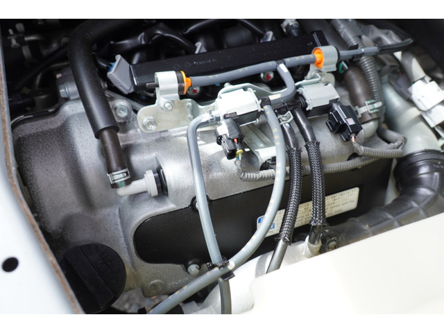Nissan NV100 Clipper 10