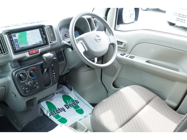 Nissan NV100 Clipper 5