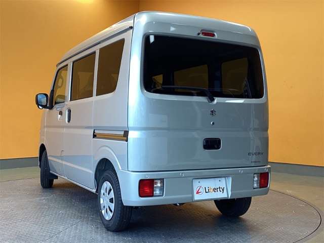 Suzuki Every 7