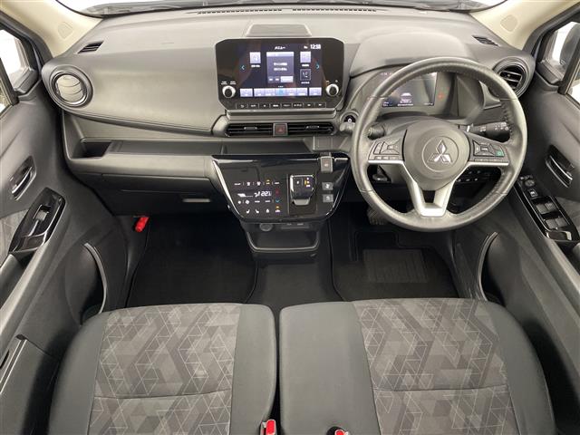 Mitsubishi eK X EV 3