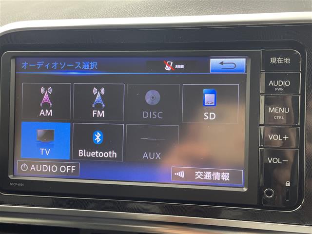 Toyota Sienta 8
