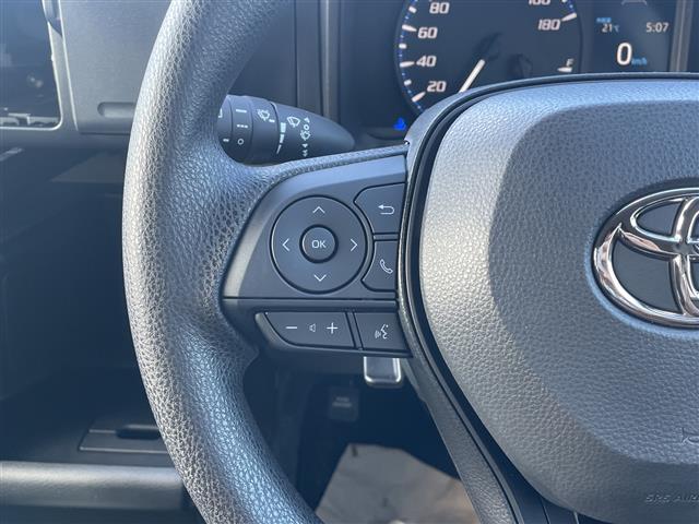 Toyota Probox Van 8
