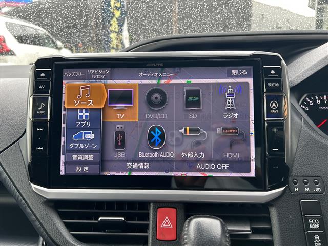 Toyota Voxy 5