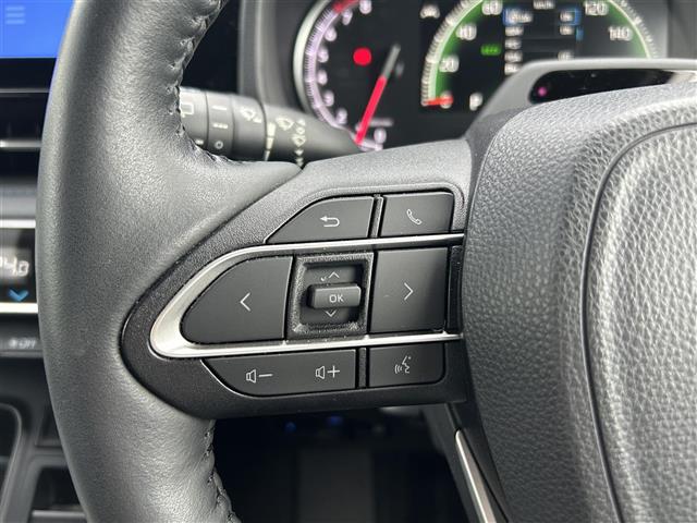 Toyota Voxy 12
