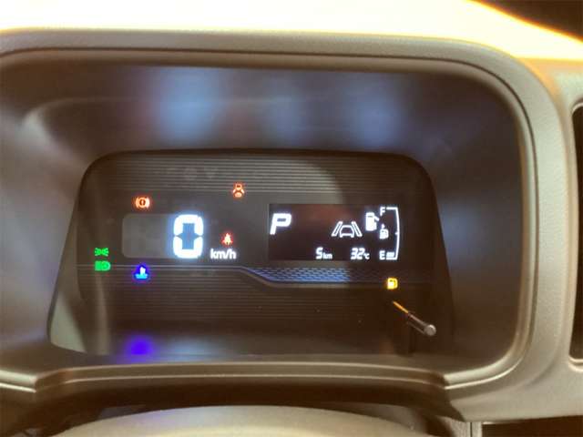 Suzuki Every 12