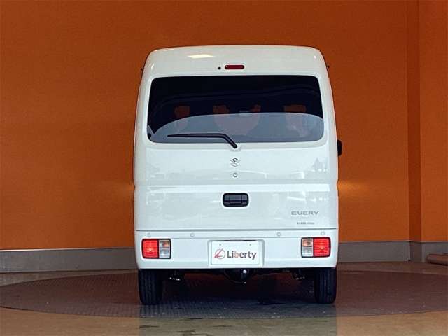 Suzuki Every 11