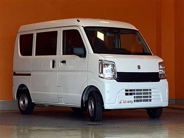 Suzuki Every 8
