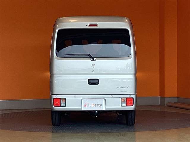 Suzuki Every 11
