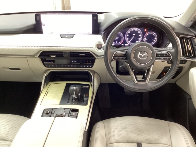 Mazda CX-60 3