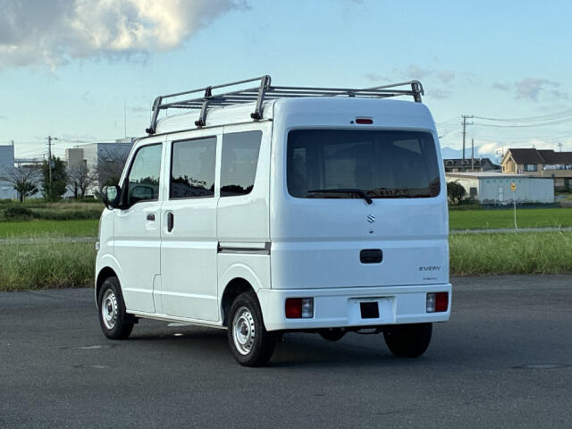 Suzuki Every 6