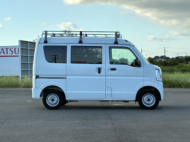 Suzuki Every 9