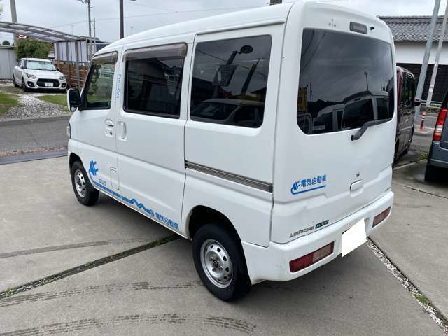 Mitsubishi Minicab MiEV 3