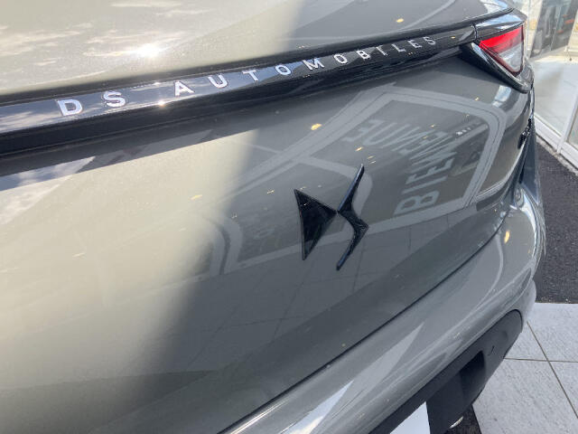 DS Automobiles DS3 8