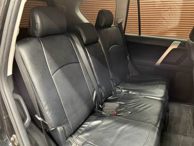 Toyota Land Cruiser Prado 12