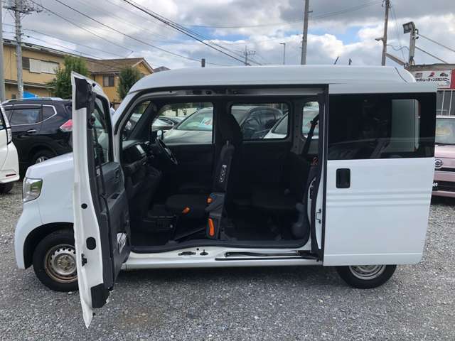 Honda N-VAN 11