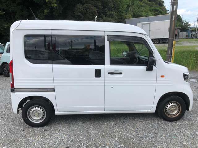 Honda N-VAN 8