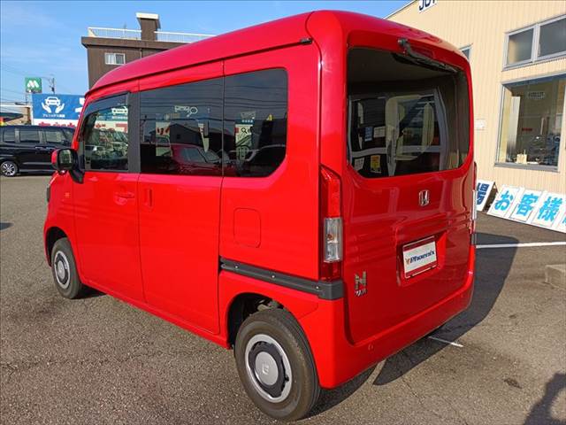 Honda N-VAN 9