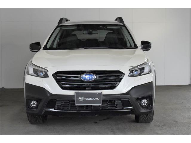 Subaru Legacy Outback 9