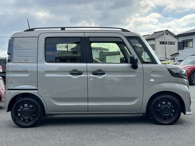 Suzuki Spacia Base 3