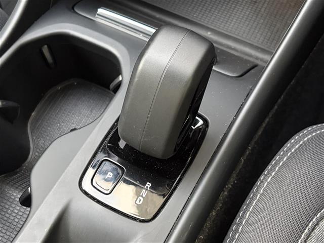 Volvo XC40 12