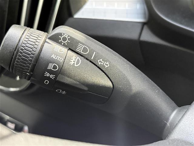 Volvo XC40 4