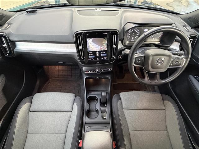 Volvo XC40 7