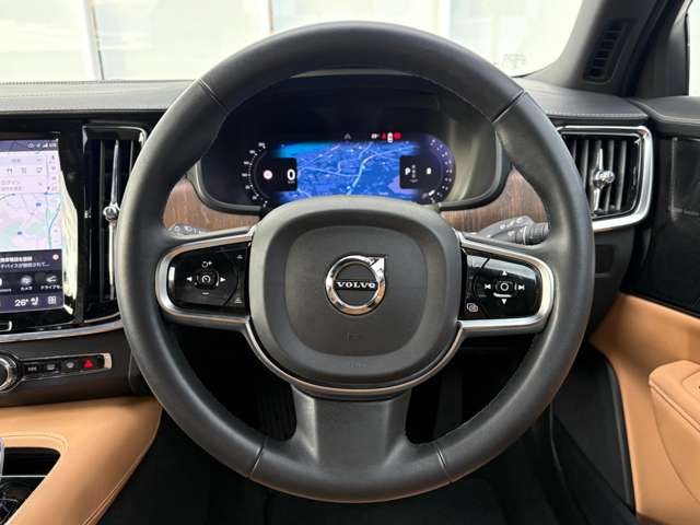 Volvo V90 Cross Country 9