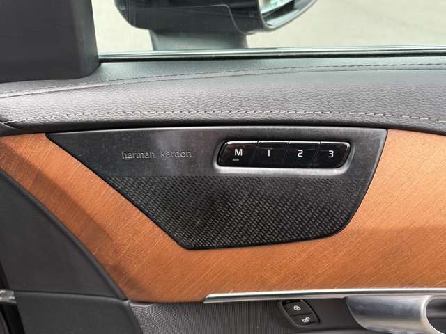 Volvo XC90 8
