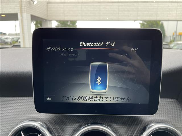 Mercedes-Benz GLA-Class 7