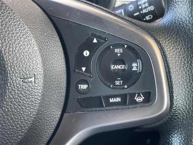 Honda N-VAN 8