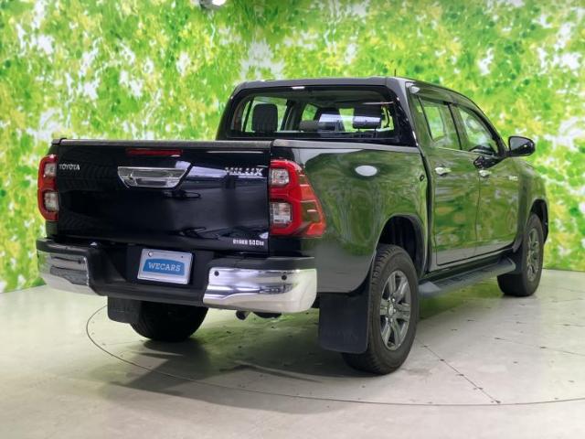 Toyota Hilux 6
