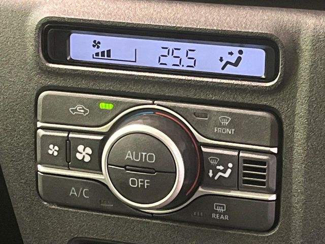 Daihatsu Atrai 7