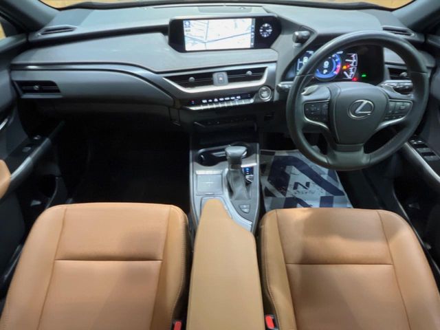 Lexus UX 2